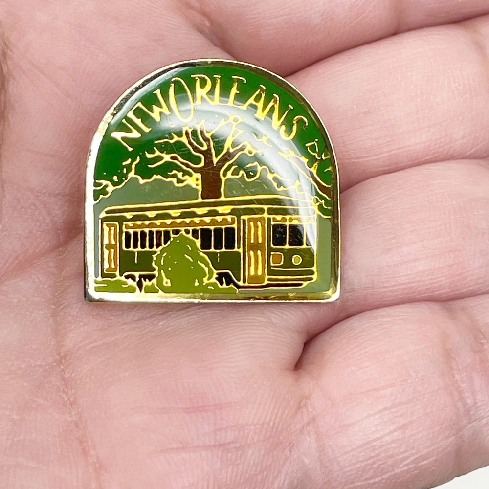 Vintage New Orleans Pin Green Gold Tone Streetcar Travel Souvenir Lapel Tote Bag